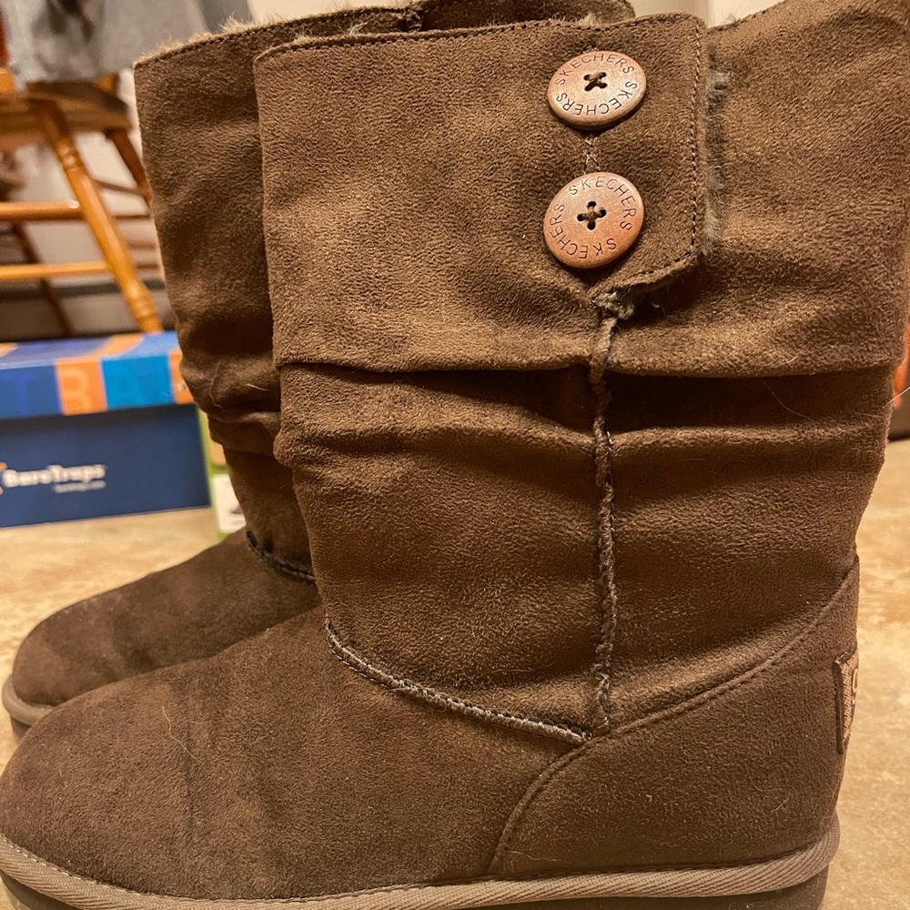 Skechers Australia womens size 7 chocolate boot